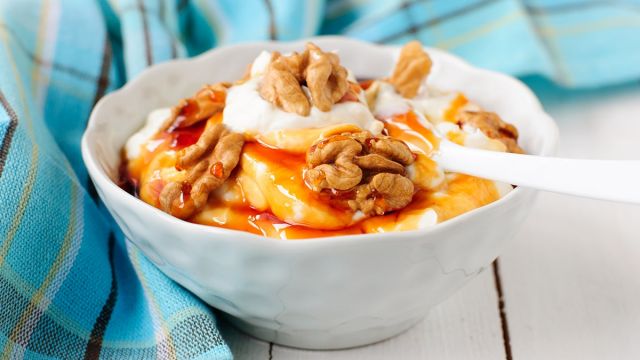 Reteta Iaurt Grecesc Cu Miere Si Nuci