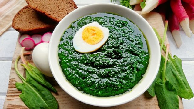 Reteta Piure De Spanac, Cu Ou Fiert