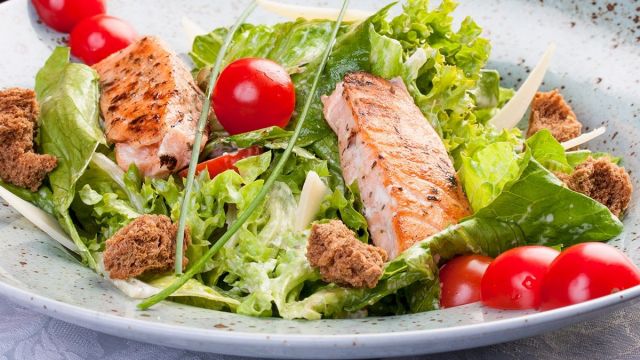 Reteta Salata Caesar Cu Somon