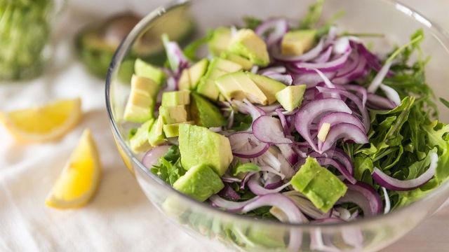Reteta Rucola, Avocado Si Ceapa