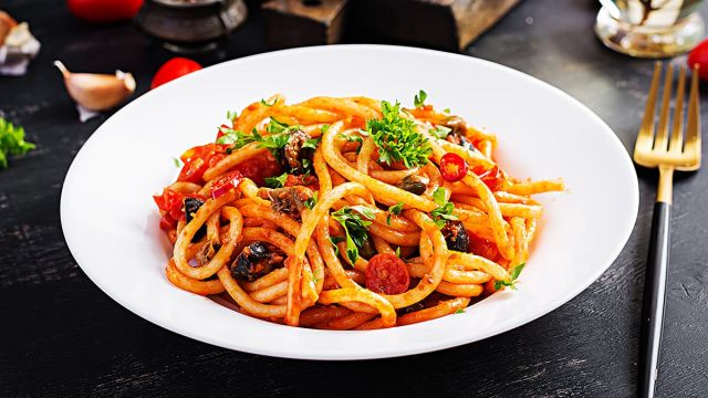 Reteta Spaghette Alla Puttanesca