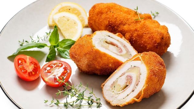 Reteta Snitel De Pui Umplut Cu Sunca Si Cascaval