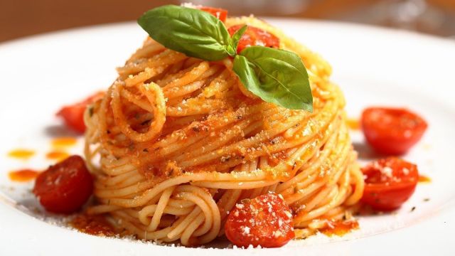 Reteta Paste Cu Sos De Rosii